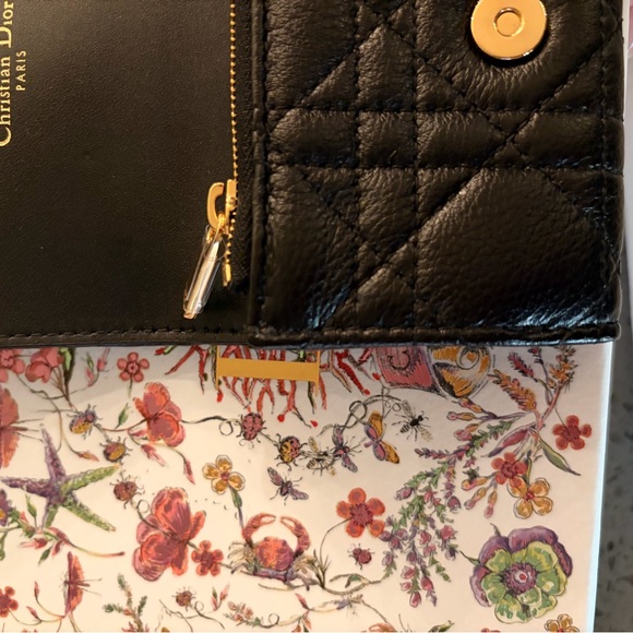 Authentic New Dior Black Quilted Leather CARO Wallet with Gold Accents - Picture 6 of 12